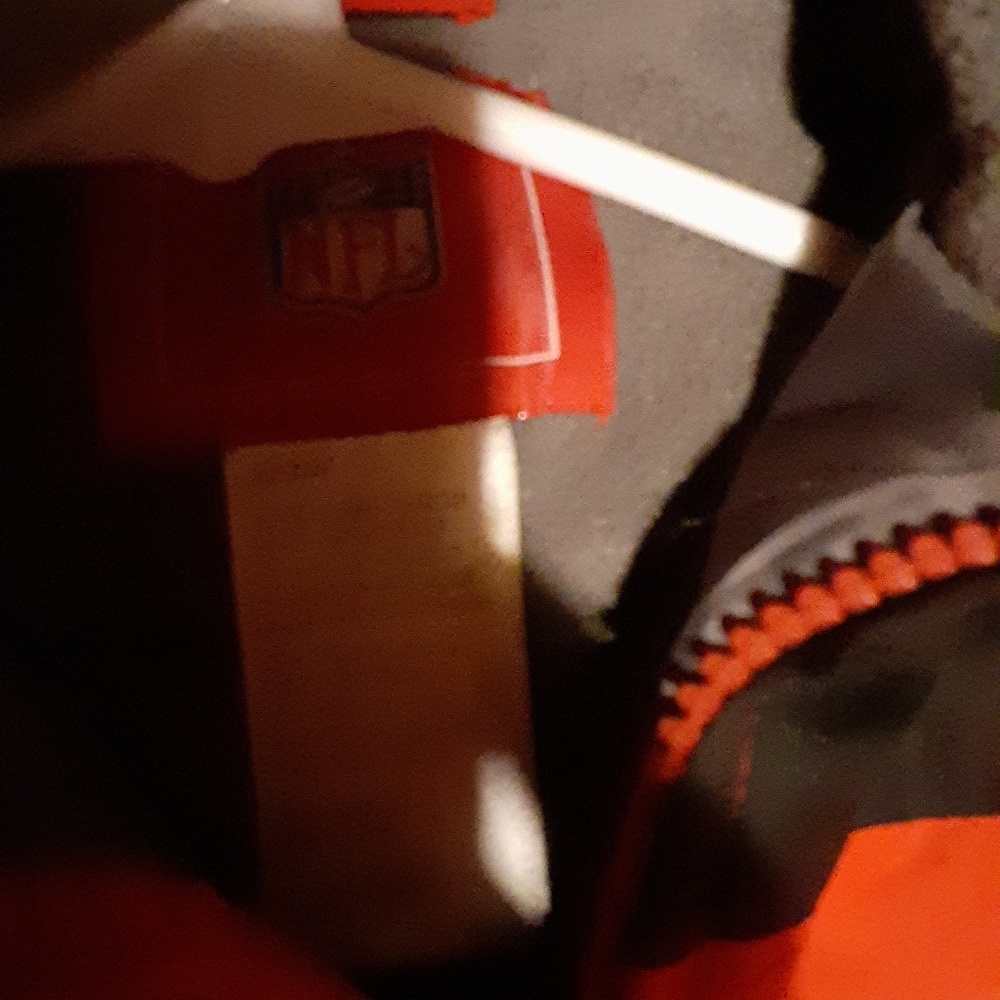 Nfl buccaneers jacket - Picture 3 of 3